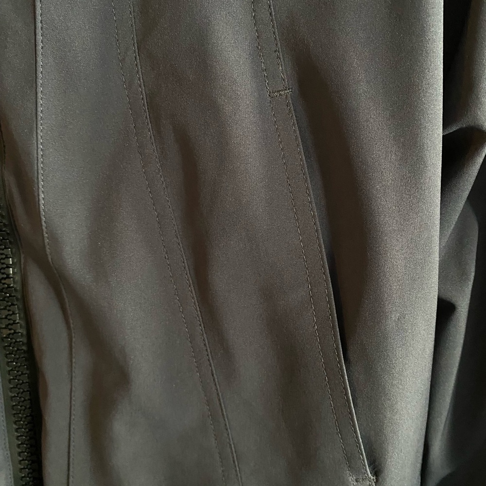 Winter jacket - Picture 3 of 14
